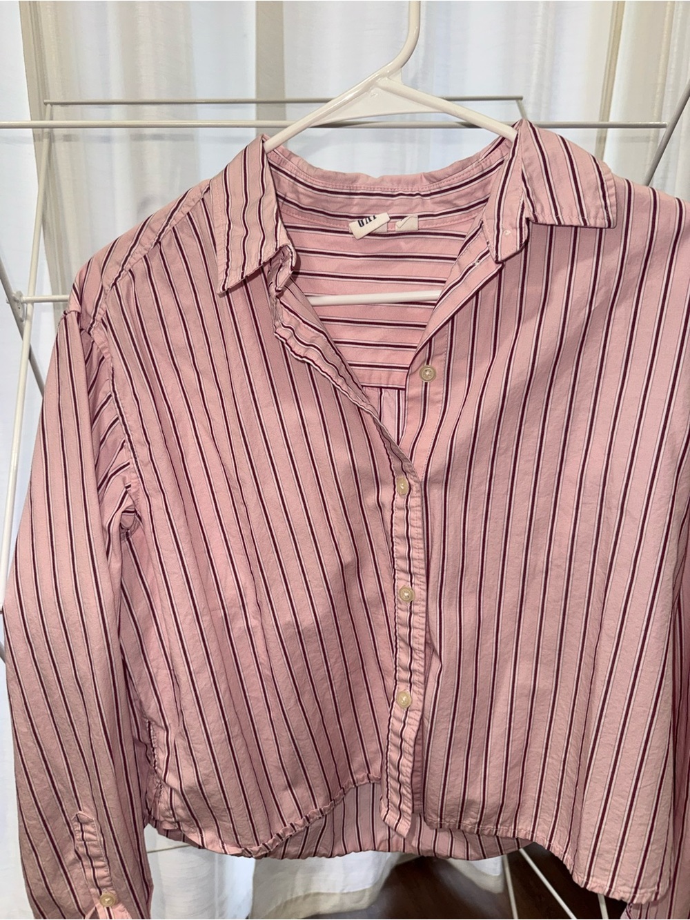 GAP Pink and Maroon Vertical Stripe Cropped Button-Down Shirt